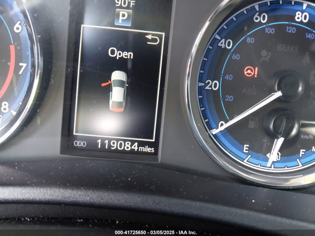 Toyota COROLLA SE 2018 2T1BURHE5JC004022 Image 15