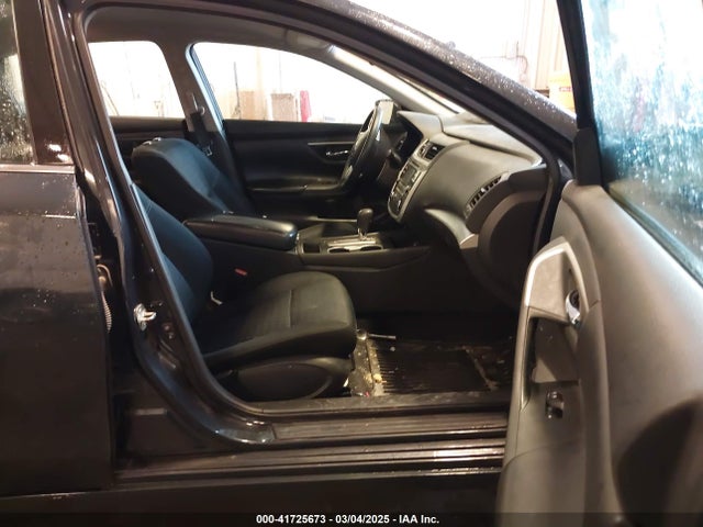 1N4AL3AP4HN358215 Nissan Altima 2.5 S