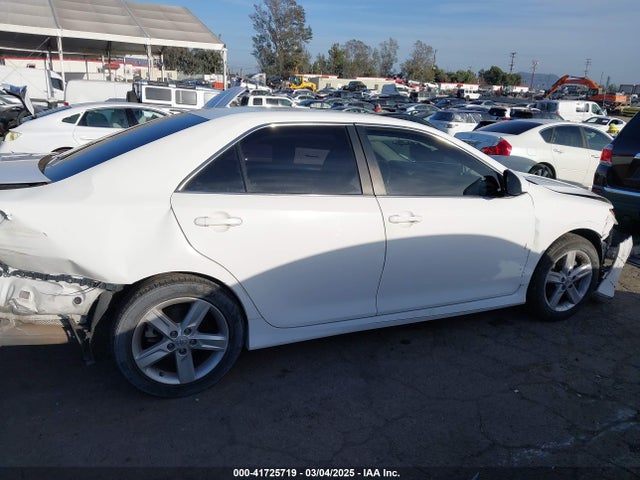 Toyota CAMRY SE 2014 4T1BF1FK4EU778769 Image 13
