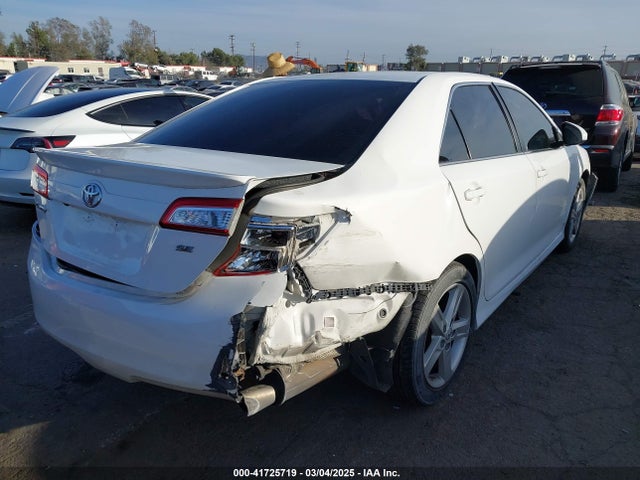 Toyota CAMRY SE 2014 4T1BF1FK4EU778769 Image 4