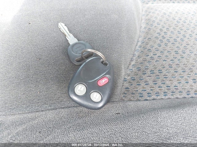 Продаж на аукціоні авто 2004 Chevrolet Silverado 3500 Ls, vin: 1GCJC39U84E202015, номер лоту: 41725725