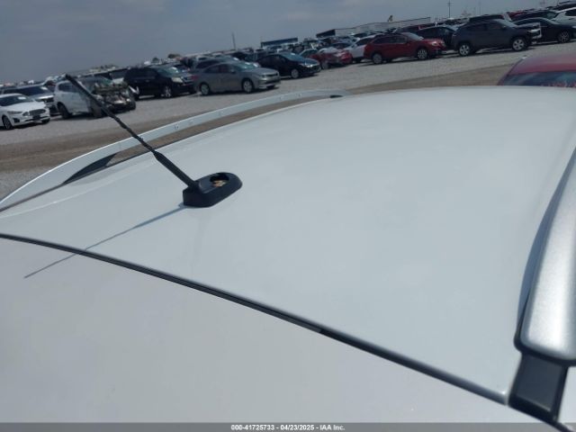1FMCU0JD0HUA38847 Ford Escape Titanium