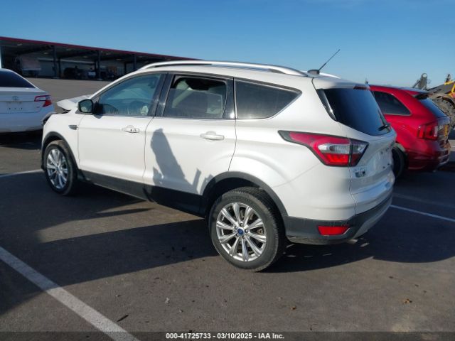 1FMCU0JD0HUA38847 Ford Escape Titanium