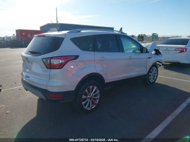 1FMCU0JD0HUA38847 Ford Escape Titanium