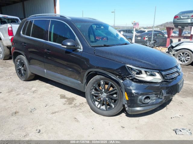 2016 VOLKSWAGEN TIGUAN WVGBV7AX2GW564945