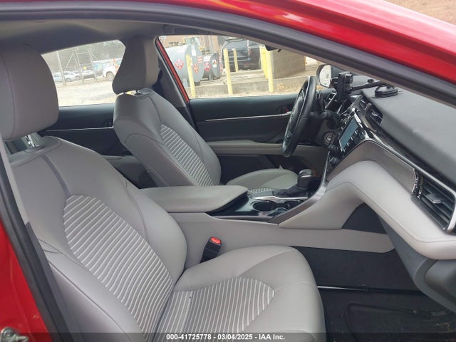 4T1G11AKXLU319013 Toyota CAMRY SE