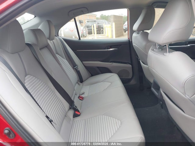 4T1G11AKXLU319013 Toyota CAMRY SE