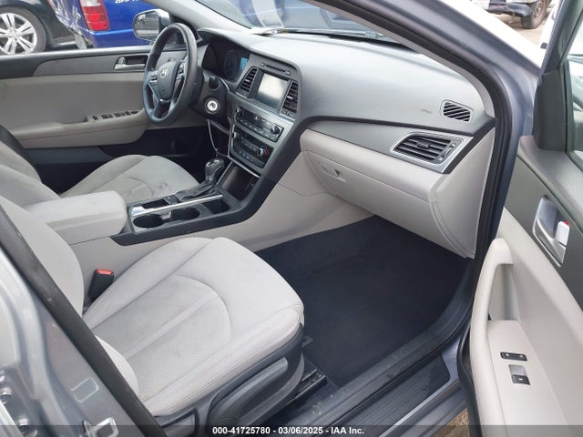 5NPE24AF3GH373718 Hyundai SONATA SE