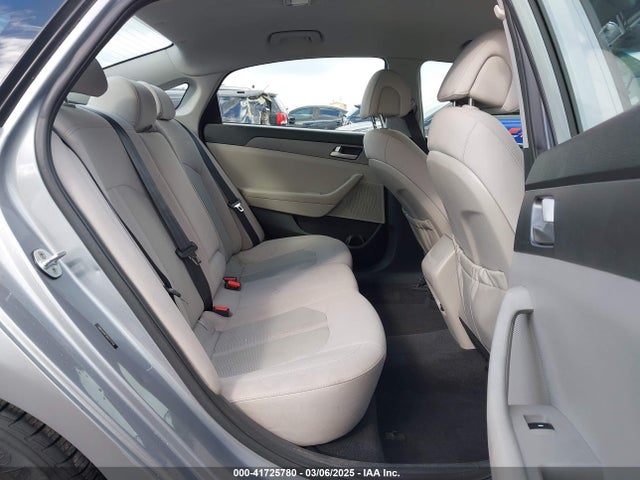 5NPE24AF3GH373718 Hyundai SONATA SE