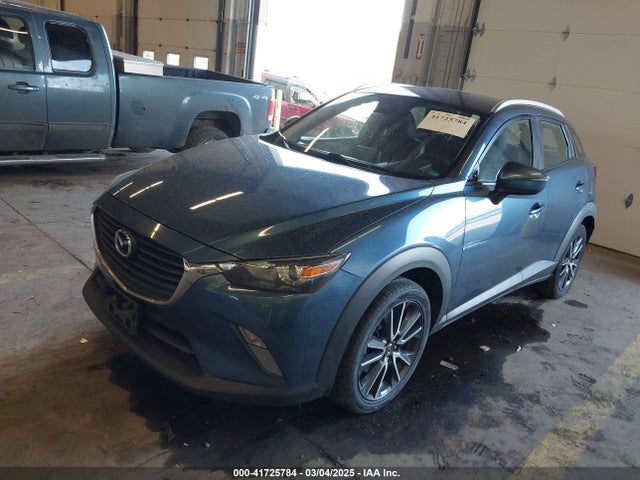 JM1DKFC78J1323439 Mazda Cx-3 Touring