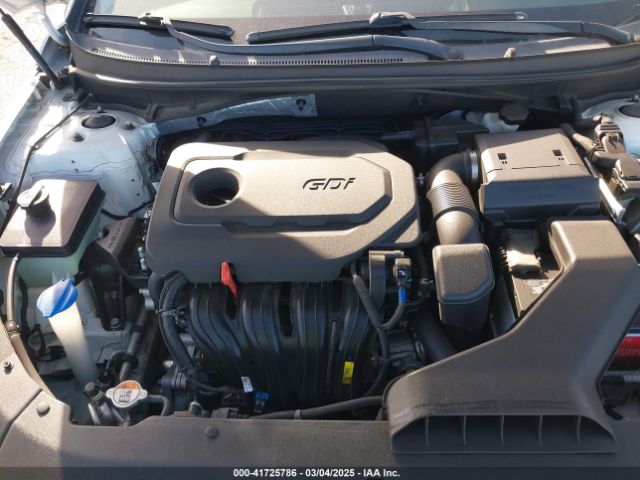 5NPE24AF9JH705961 Hyundai SONATA SE