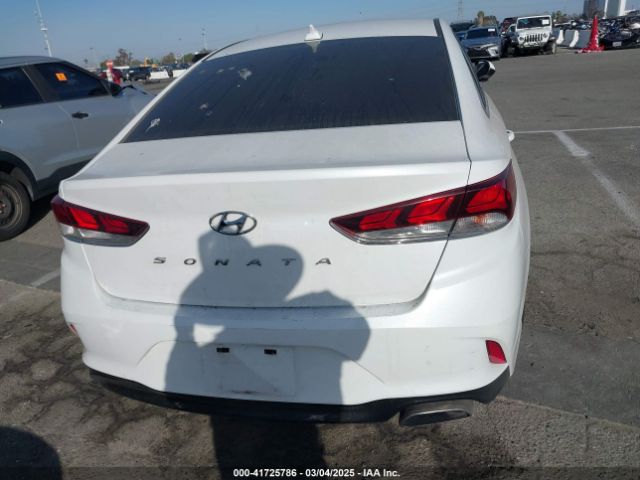 5NPE24AF9JH705961 Hyundai SONATA SE
