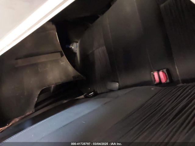 3N1AB7AP0KY428309 Nissan SENTRA SV