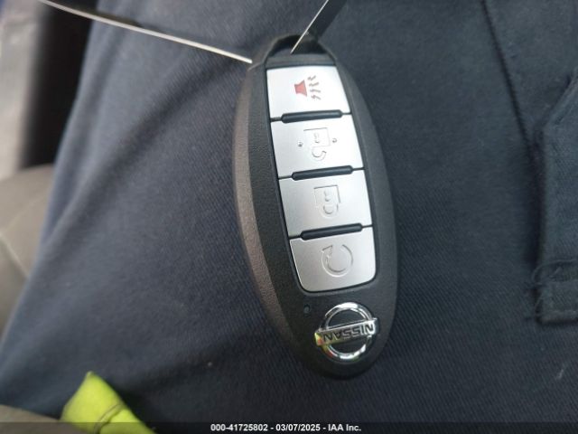 3N1CP5CU8KL557557 Nissan KICKS SV