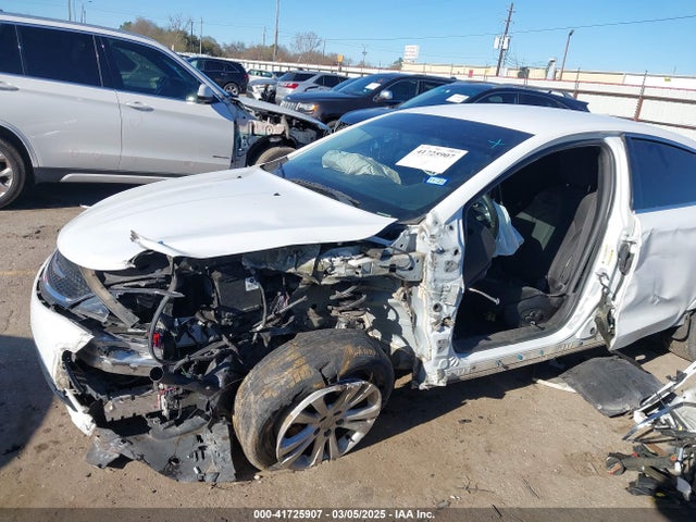 Chrysler 200 Limited 2015 1C3CCCAB7FN737119 Image 6