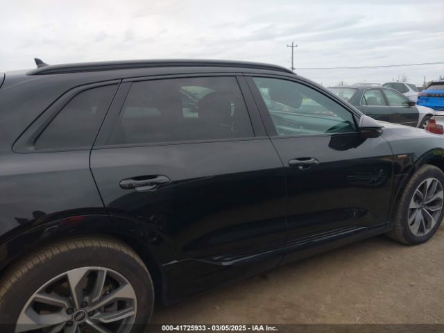 WA1LAAGEXMB019208 Audi E-tron Premium Plus Quattro