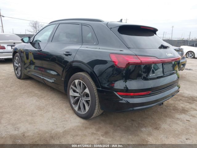 WA1LAAGEXMB019208 Audi E-tron Premium Plus Quattro