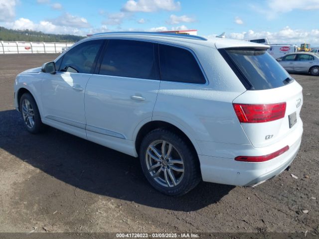 WA1LHAF72KD026363 Audi Q7 45 Se Premium