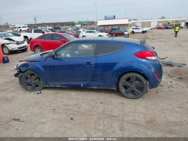 KMHTC6AD7HU318304 Hyundai Veloster Value Edition