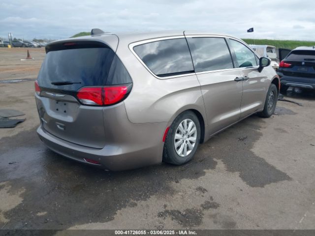 2018 CHRYSLER PACIFICA 2C4RC1AG8JR175121 Photo 3