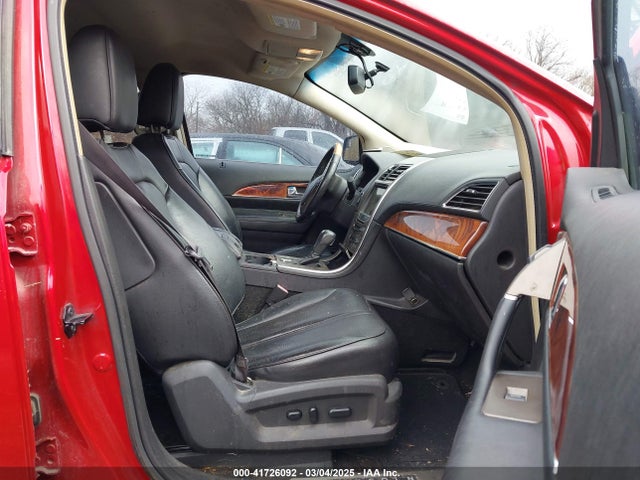 Продаж на аукціоні авто 2011 Lincoln Mkx, vin: 2LMDJ6JKXBBJ00173, номер лоту: 41726092