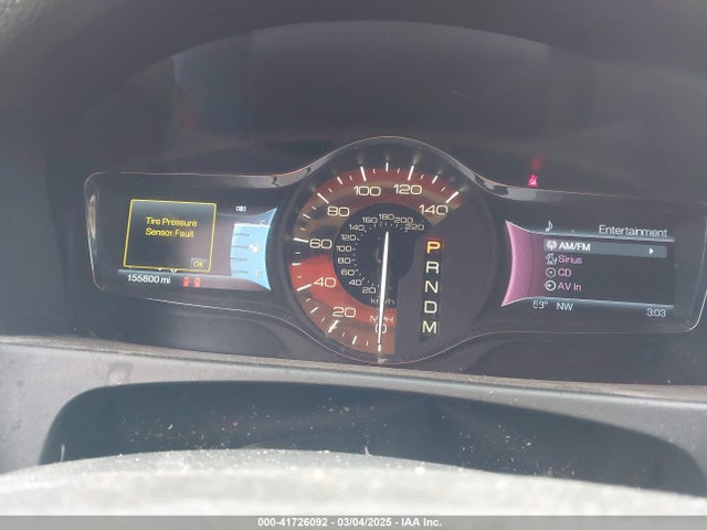Продаж на аукціоні авто 2011 Lincoln Mkx, vin: 2LMDJ6JKXBBJ00173, номер лоту: 41726092