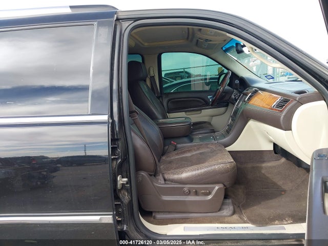 2013 CADILLAC ESCALADE 1GYS4DEF8DR302844 Photo 4