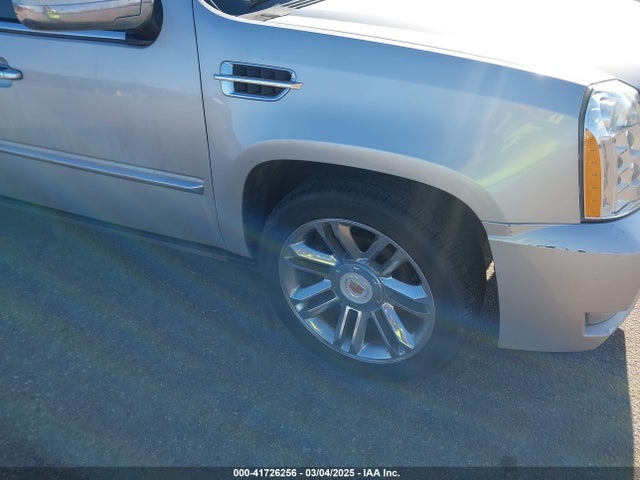 2013 CADILLAC ESCALADE ESV 1GYS4KEF2DR106614 Photo 5