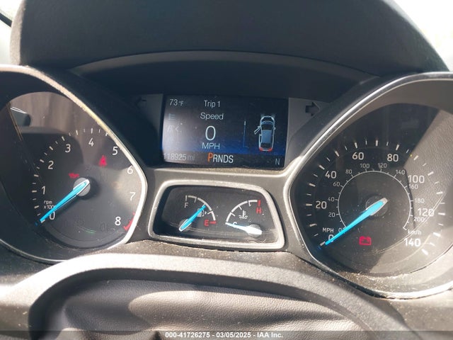 1FMCU0GDXJUC27678 Ford ESCAPE SE