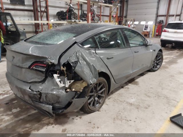 5YJ3E1EB8JF113566 Tesla Model 3 Long Range/performance