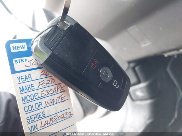 1FMCU9G67LUB80232 Ford ESCAPE SE