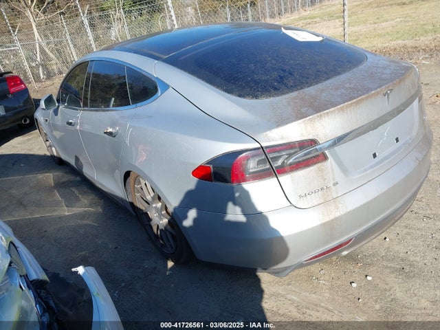 2013 TESLA MODEL S 5YJSA1CNXDFP05737 Photo 2