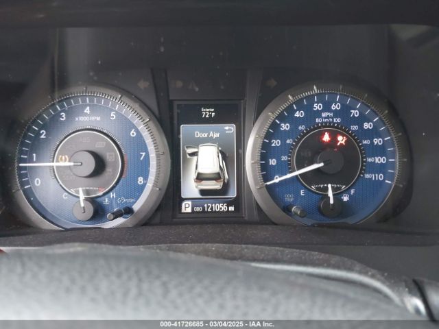 5TDYZ3DC8HS809608 Toyota Sienna Xle 8 Passenger