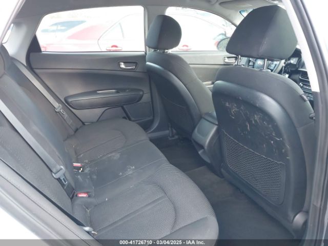 5XXGT4L37LG400272 KIA Optima Lx