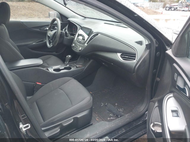 1G1ZB5ST7KF131084 Chevrolet Malibu 1ls
