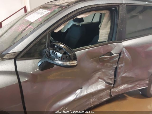 7MUCAABG5RV087551 Toyota Corolla Cross Le