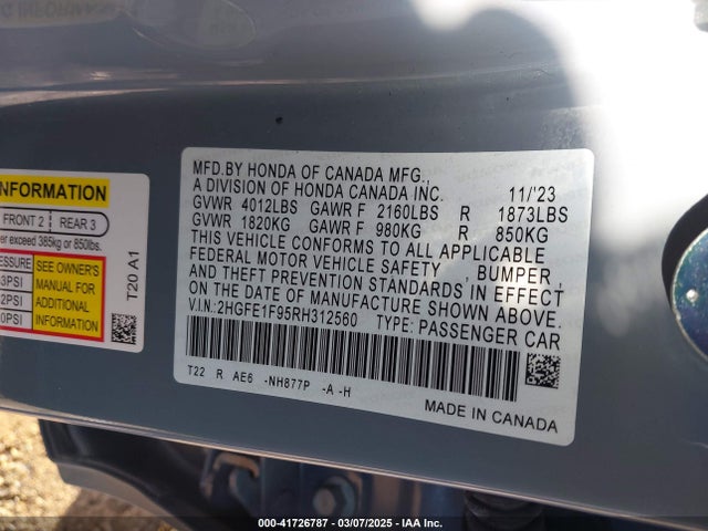 Honda Civic Touring 2024 2HGFE1F95RH312560 Image 9