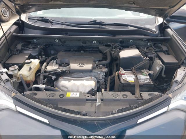 JTMZFREV6HJ110801 Toyota RAV4 LE