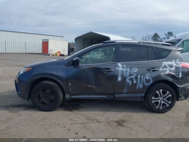 JTMZFREV6HJ110801 Toyota RAV4 LE
