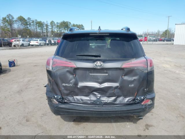 JTMZFREV6HJ110801 Toyota RAV4 LE