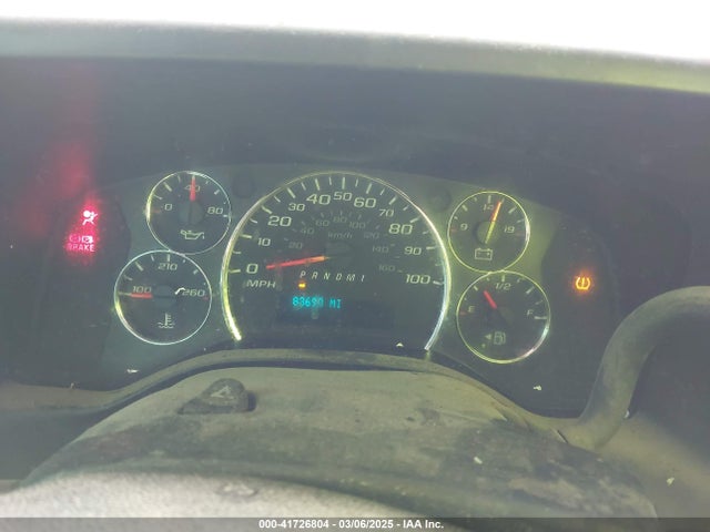 1GCWGAFG8J1905193 Chevrolet Express 2500 Work Van