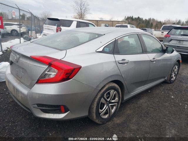 2018 HONDA CIVIC 19XFC2F51JE202256 Photo 3