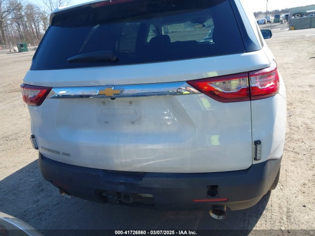 Chevrolet Traverse Ls 2019 1GNEVFKWXKJ239779 Image 17