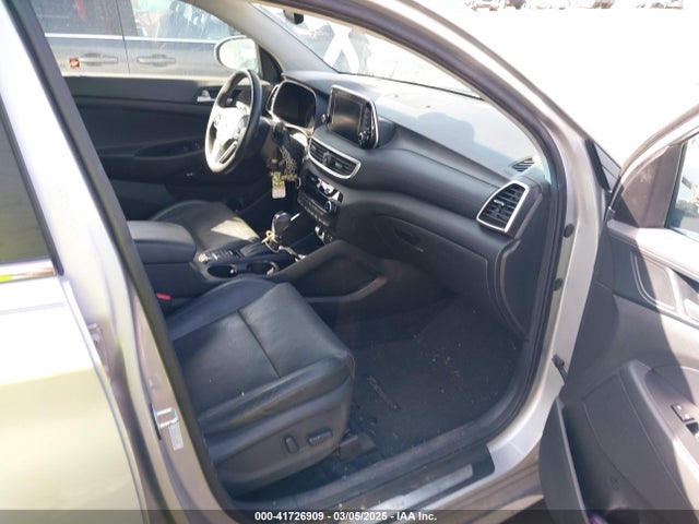 KM8J33AL1LU194245 Hyundai Tucson Ultimate