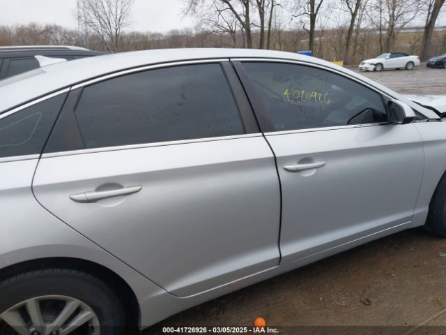 5NPE24AF6FH165928 Hyundai SONATA SE