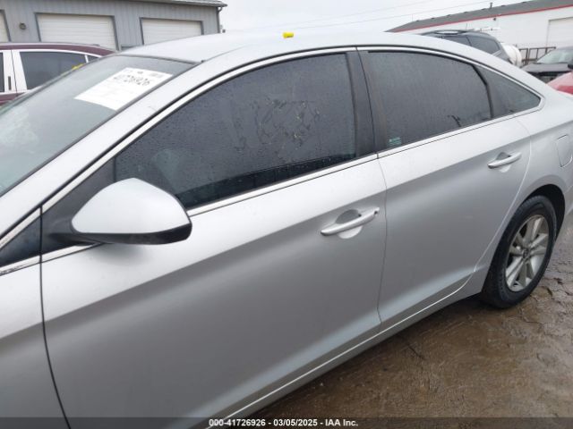 5NPE24AF6FH165928 Hyundai SONATA SE