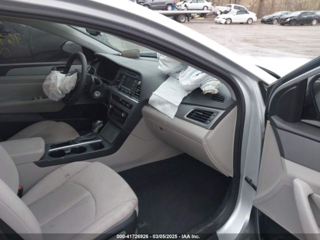 5NPE24AF6FH165928 Hyundai SONATA SE