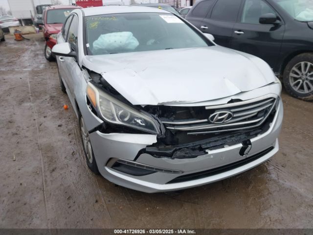 5NPE24AF6FH165928 Hyundai SONATA SE