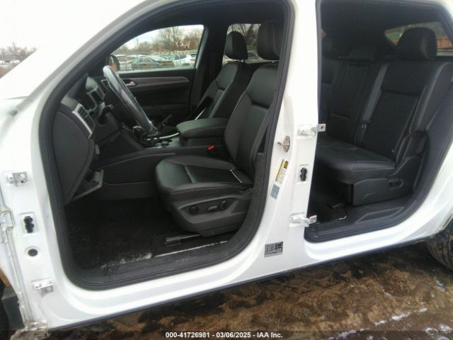 1V26E2CA0LC211728 Volkswagen Atlas Cross Sport 3.6l V6 Se W/technology/3.6l V6 Se W/technology R-line