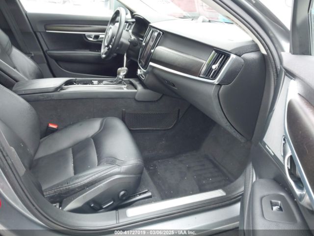 2017 VOLVO V90 CROSS COUNTRY YV4A22NLXH1001026 Photo 4